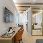 Grand Palace Luxury Retreat - Tale Of The Sea Guest house