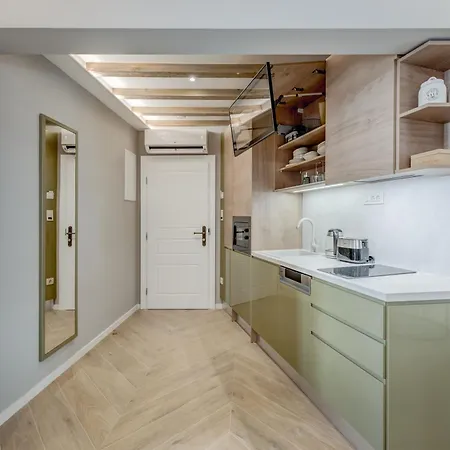 Grand Palace Luxury Retreat - Tale Of The Sea 4* Split