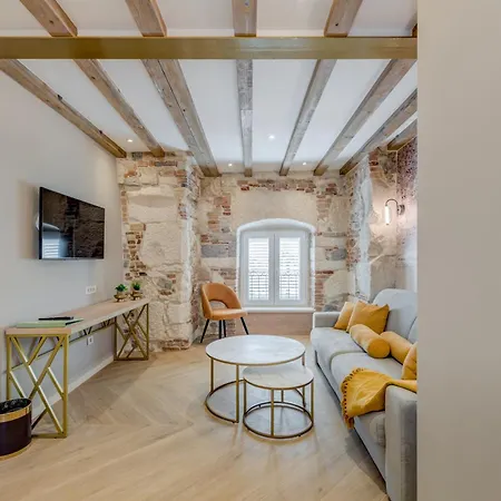 Grand Palace Luxury Retreat - Tale Of The Sea Gasthuis