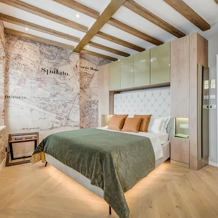 Grand Palace Luxury Retreat - Tale Of The Sea 4*