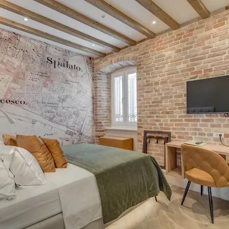 Grand Palace Luxury Retreat - Tale Of The Sea 4* スプリト